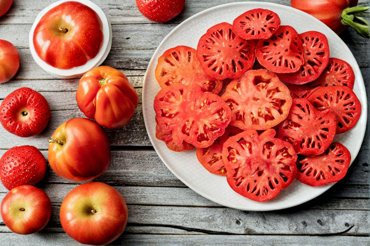 Beefsteak Tomato Seeds – Large Heirloom Slicing Variety – Solanum lycopersicum – Non-GMO, Open-Pollinated, 30 Seeds