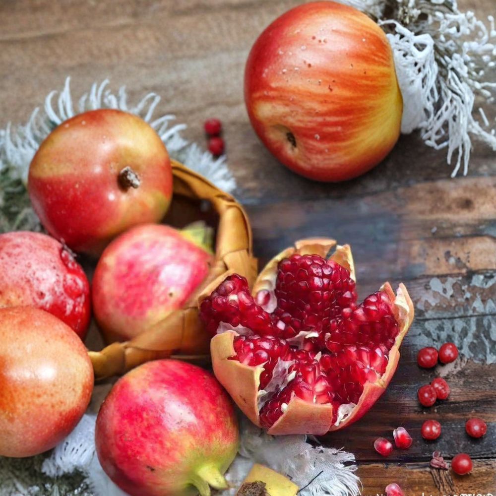 Tunisian Soft-Seed Pomegranate Plant – Sweet Nearly Seedless Fruit | Punica granatum Live Plant