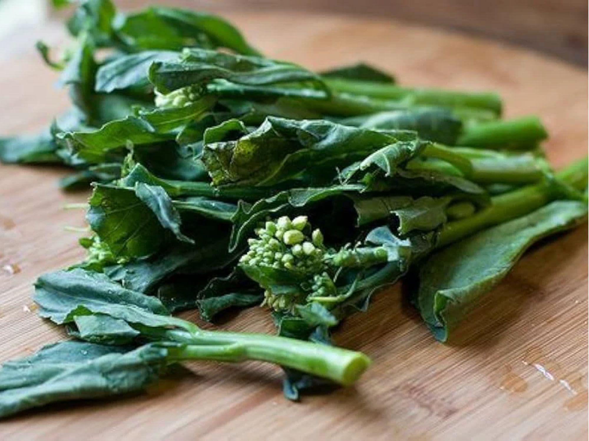 Wan Shen Kailan Seeds – 300 Chinese Broccoli, Asian Heirloom, Fast-Growing, Edible Greens, Compact, Stir-Fry, Vegetables